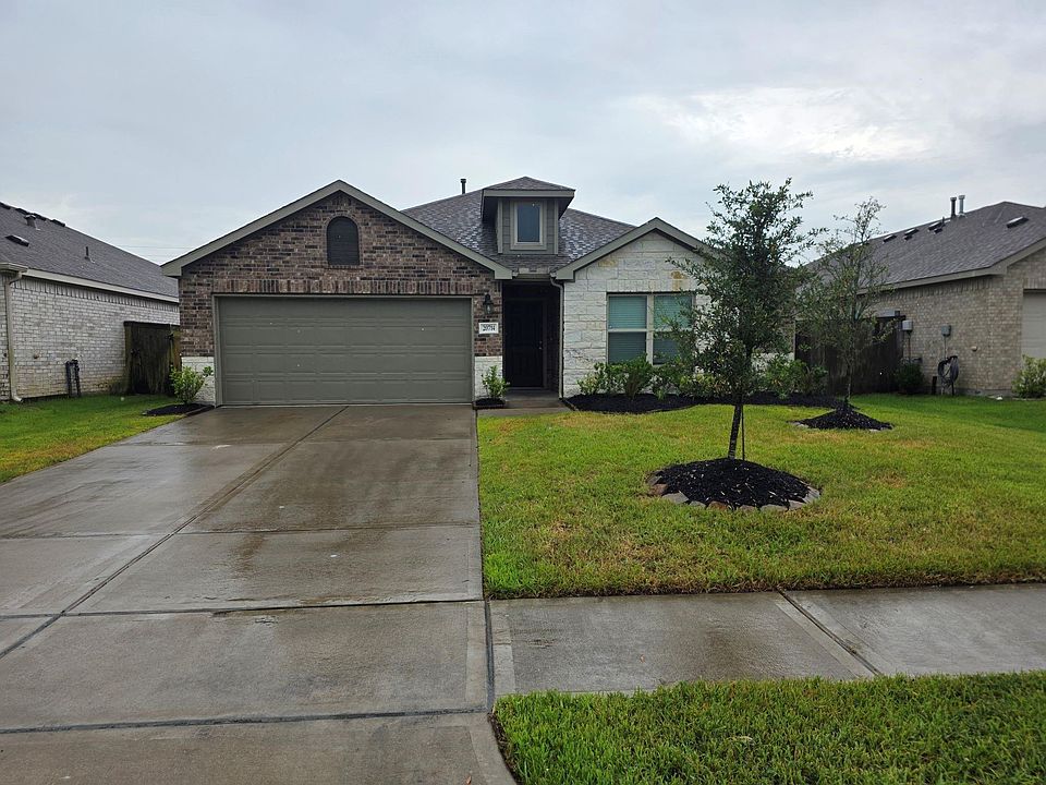 1st image of 20714 Southern Woods Dr