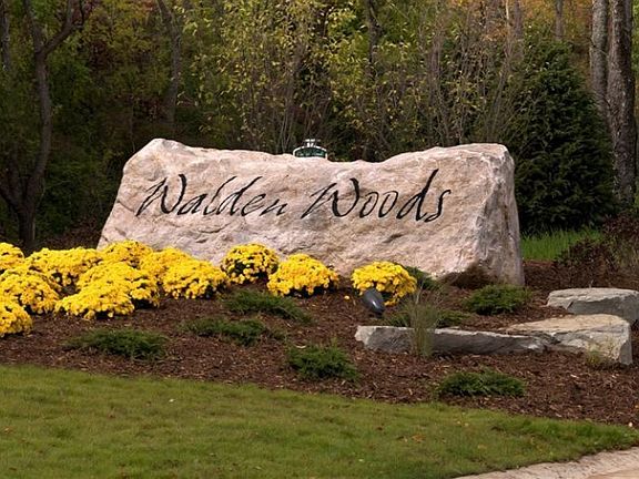 2nd image of 622 Wynding Oaks #7