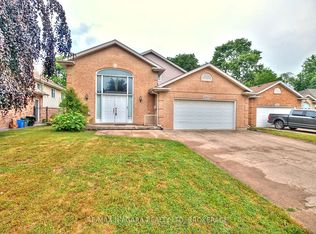 6869 Imperial Ct, Niagara Falls, ON L2G 7W9