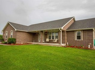 25882 Tangle Nook Run, Sedalia, MO 65301