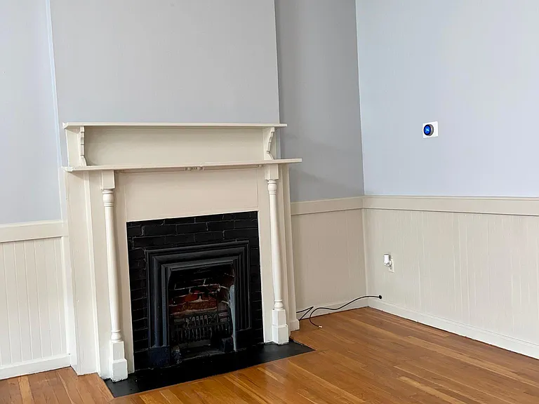 423 S Main St #F — Photo 6
