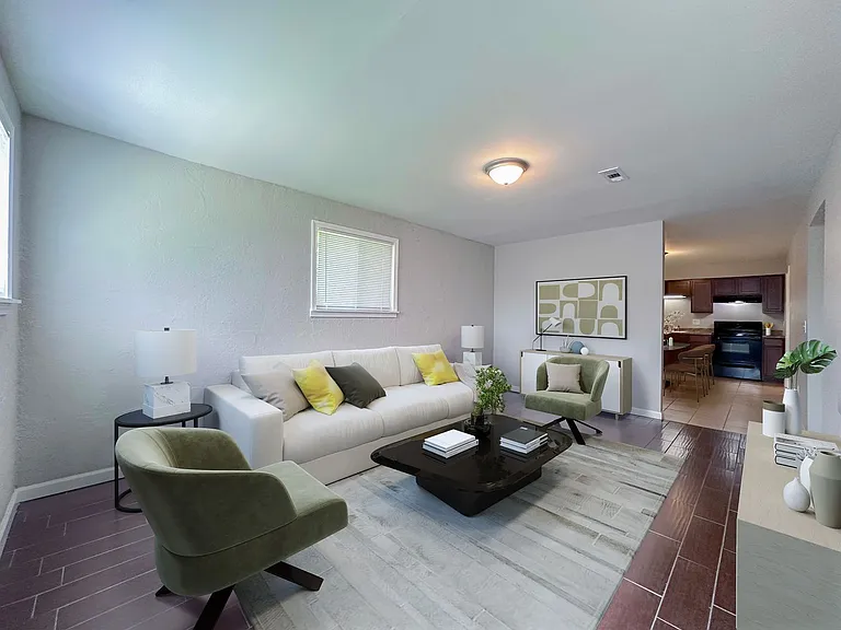 Rand at Mimosa Apartments — Photo 21