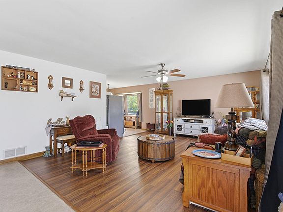 5th image of 1507 W 94th Ct