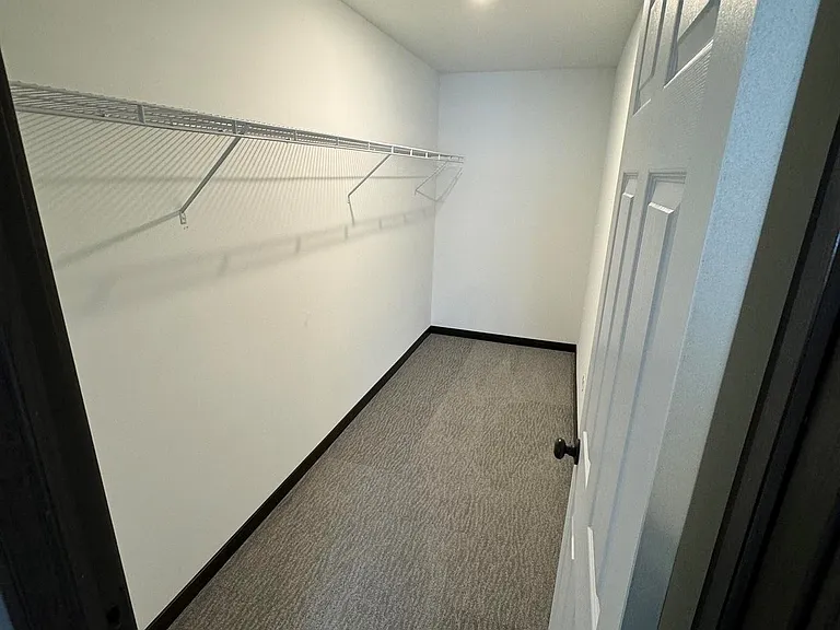 7758 Adrina Dr — Photo 26