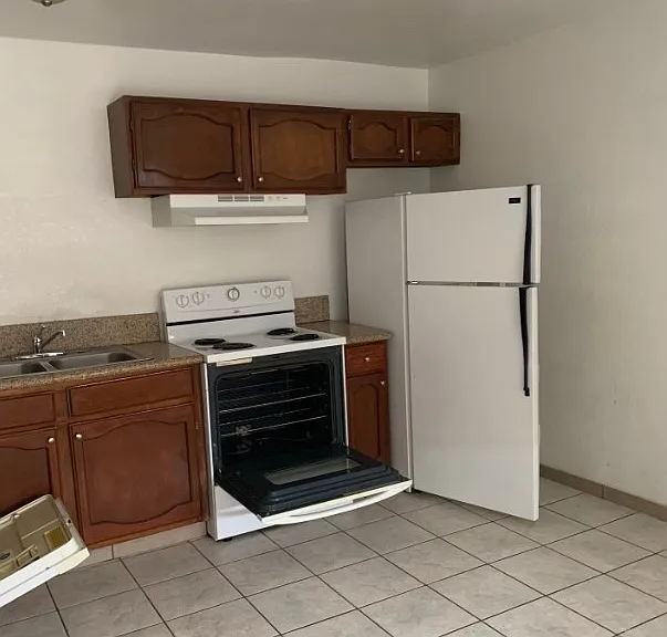 5148 Greene Ln #C — Photo 3