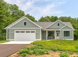 414 Sabine Dr #12, Muskegon, MI 49442
