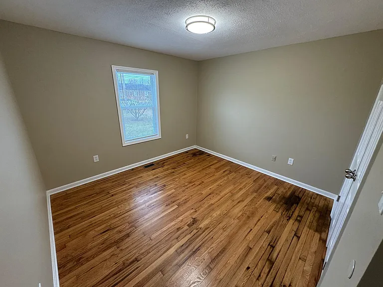 125 Longstreet Ave — Photo 11