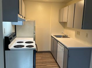 1010-1102 W 5th Pl #7, The Dalles, OR 97058