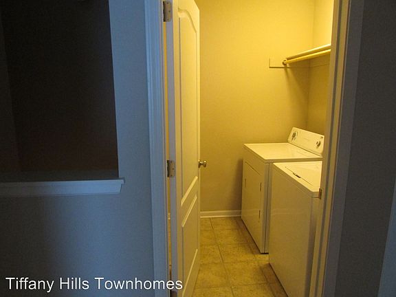 5th image of 9127 N Dalton Ave