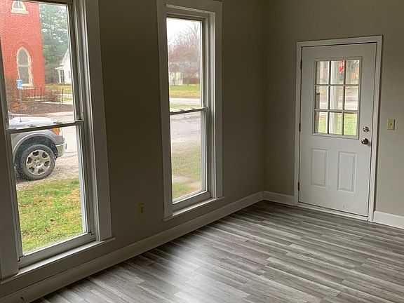 3rd image of 223 S Center St #B