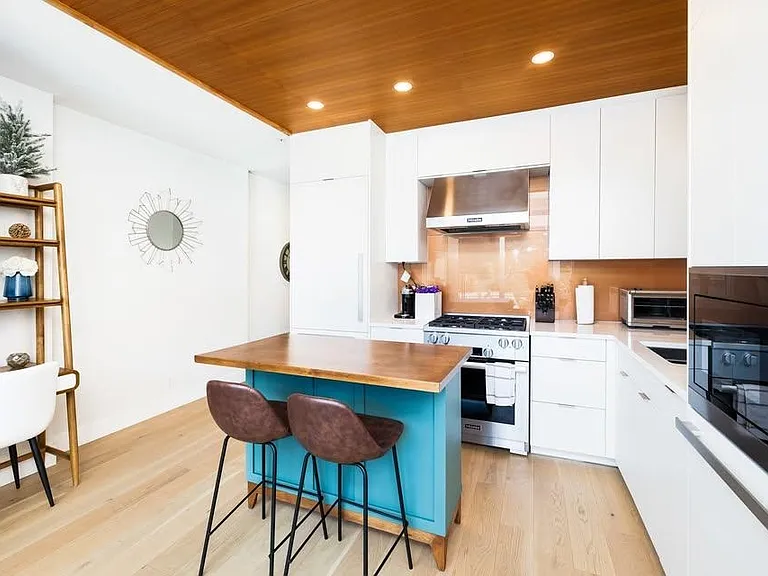 6687 Nelson Ave #504 — Photo 4