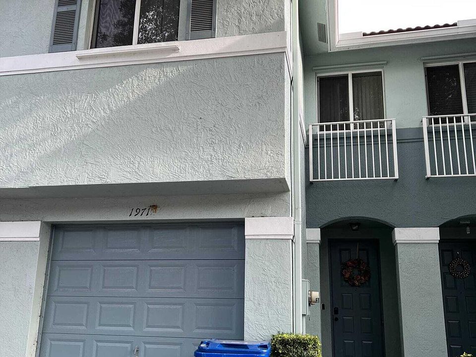 1971 Alamanda Way, Riviera Beach, FL 33404 Zillow