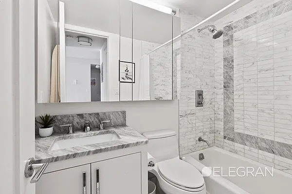 Sold by (Legacy) Elegran | media 6