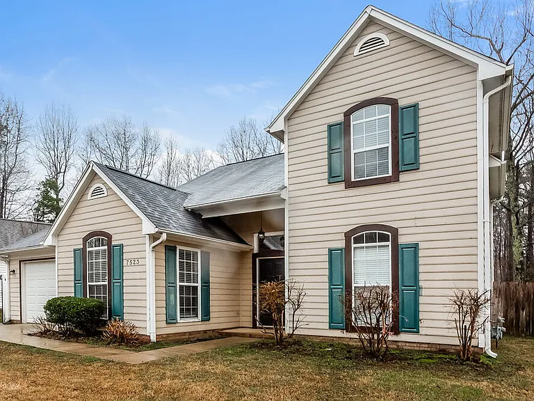 7523 Pence Pond Ln — Photo 5
