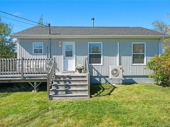 3 Wallace Way, Dundas, NB E4R 5M7