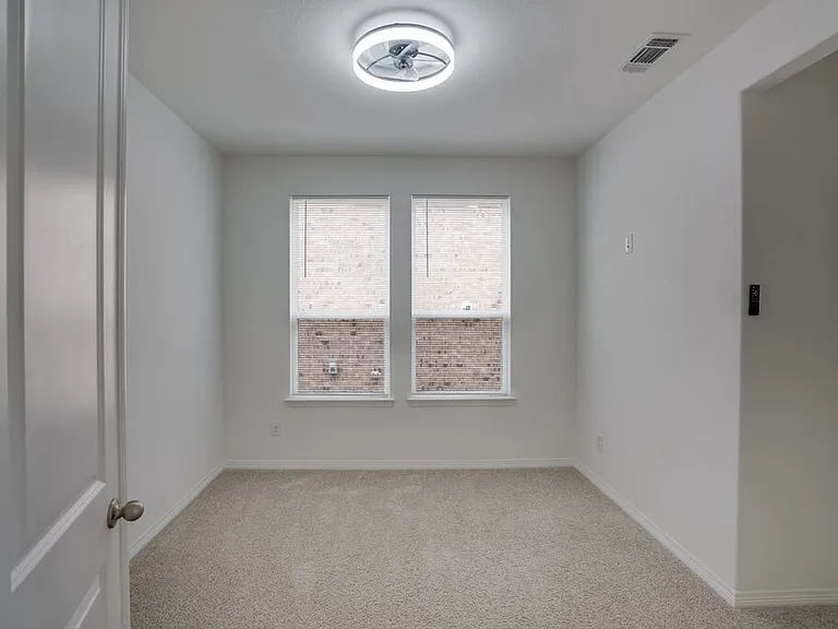 1132 Spring Gulch Ln — Photo 10