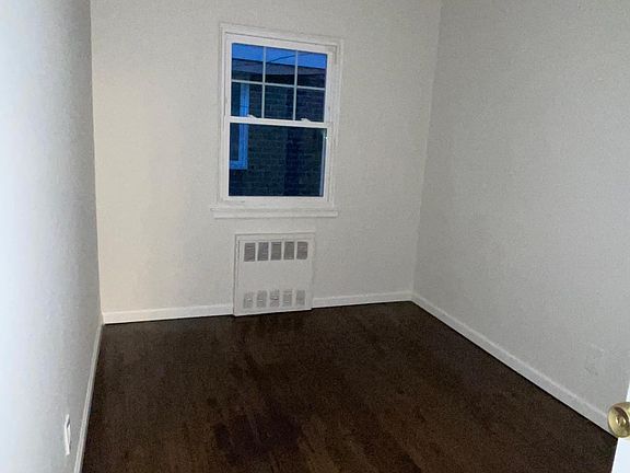 3rd image of 15550 Huron St Floor 1