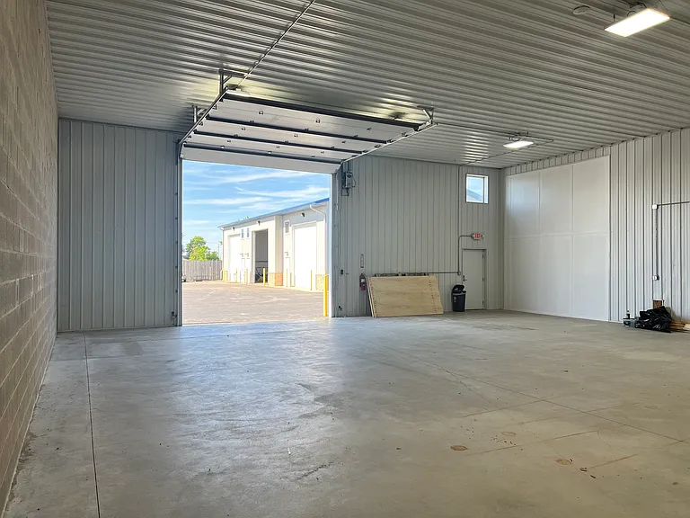 4501 Airport Dr #701 — Photo 3
