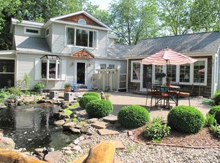 32 Sherow Rd, Pleasant Valley, NY 12569