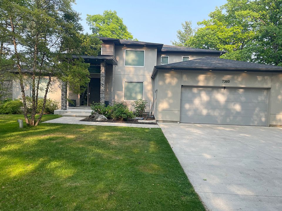 Front or Back of the House Depending on Your View Point.