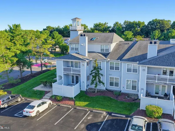 2906 Waters Edge Dr #263, Newark, DE 19702