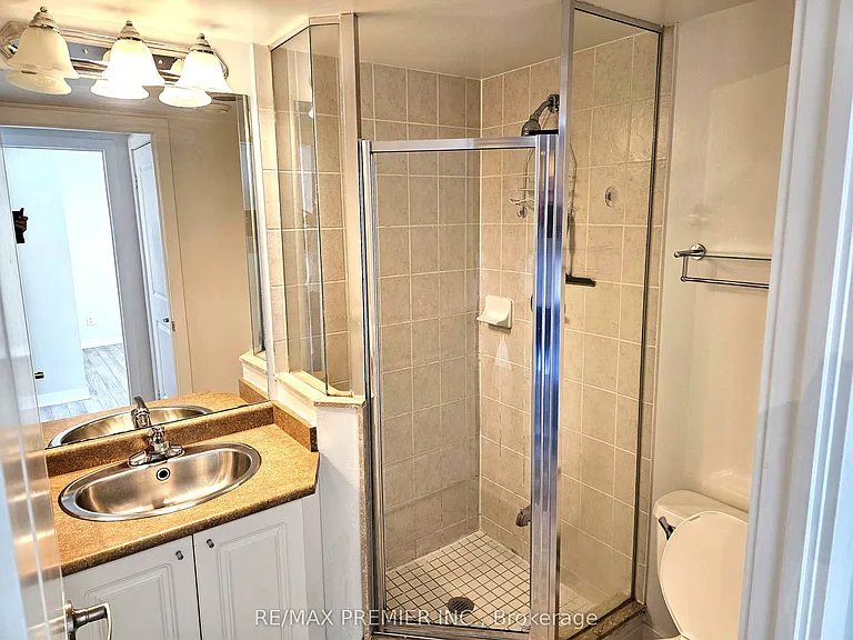 50 Lynn Williams St #2209 — Photo 10