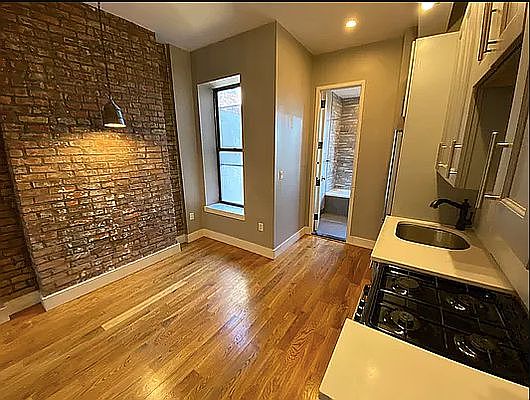 1st image of 423 Rogers Ave APT A1