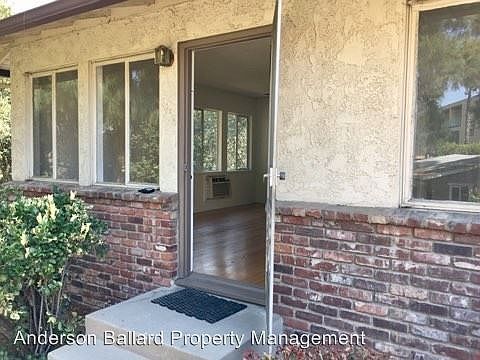 2nd image of 4458 Rosebank Dr
