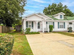 3015 Brigantine Dr, Pensacola, FL 32526
