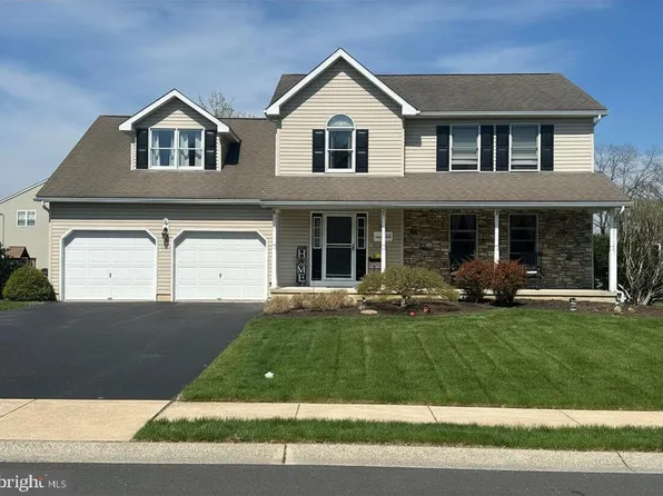 244 Longleaf Dr, Blandon, PA 19510