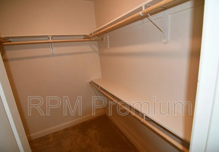 7108 Kenilworth Crossing Ave — Photo 22