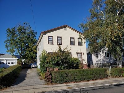 986 Sea St, Quincy, MA, 02169
