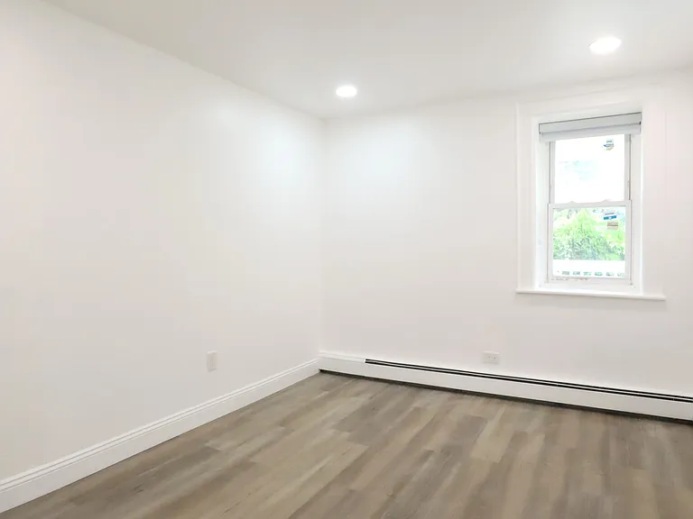 1611 Ann St #1 — Photo 14