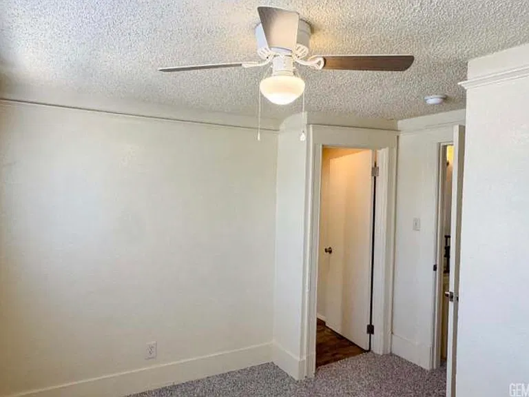 1401 Chester Pl #A — Photo 18