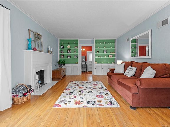 4th image of 1701 S Osage Ave