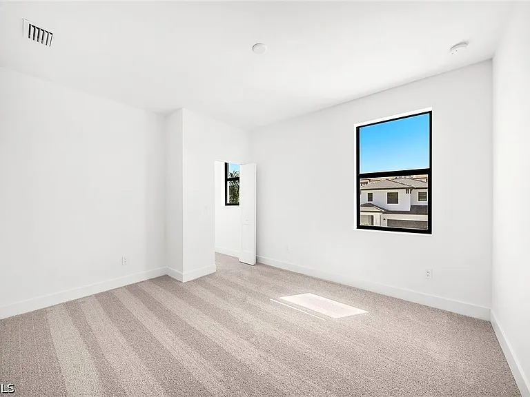 13104 Georges Cay Pl — Photo 33