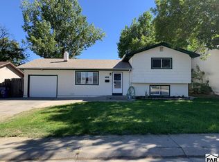 122 Deauville Ln, Pueblo, CO 81005
