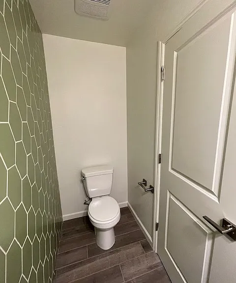 2003 N Perry Ln — Photo 13