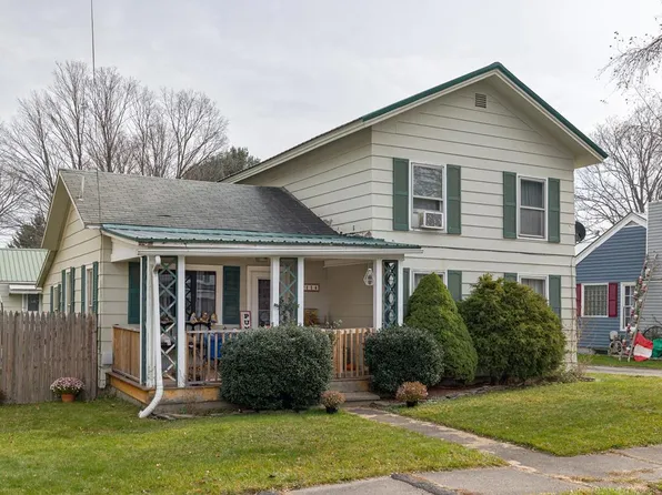 114 Maple St, Westfield, PA 16950