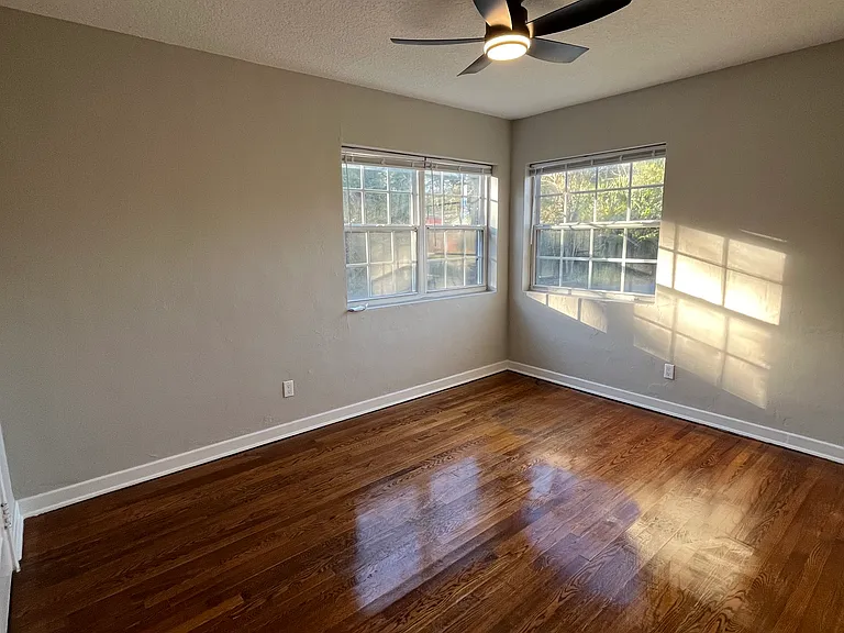 805 Willow Branch Ave #1 — Photo 7
