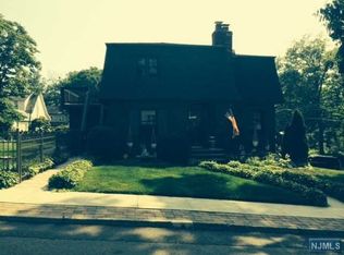 550 Lincoln Ave, Ridgefield, NJ 07657