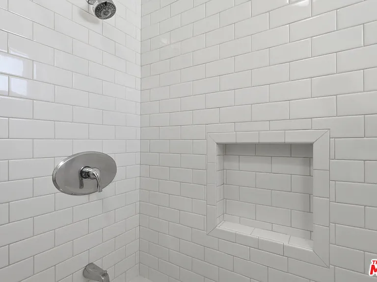 4407 Melbourne Ave — Photo 17