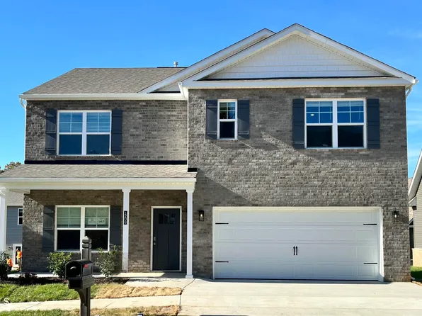 1208 Downing Pl, Kingsport, TN 37663