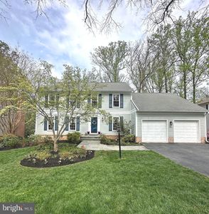 9102 Parliament Dr, Burke, VA, 22015