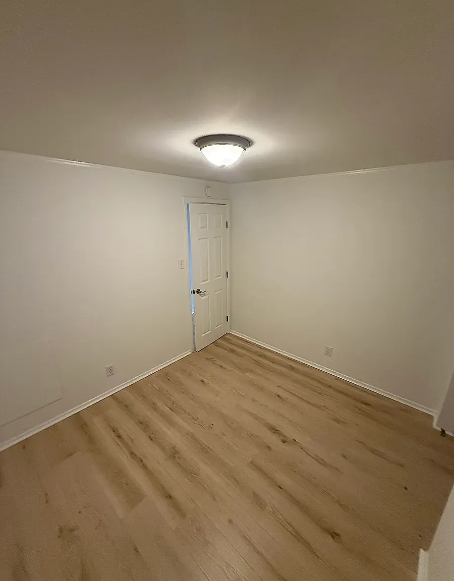 1 bed, $1,000 — Photo 4