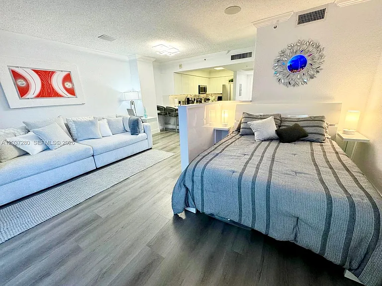 2501 S Ocean Dr #L14 — Photo 8