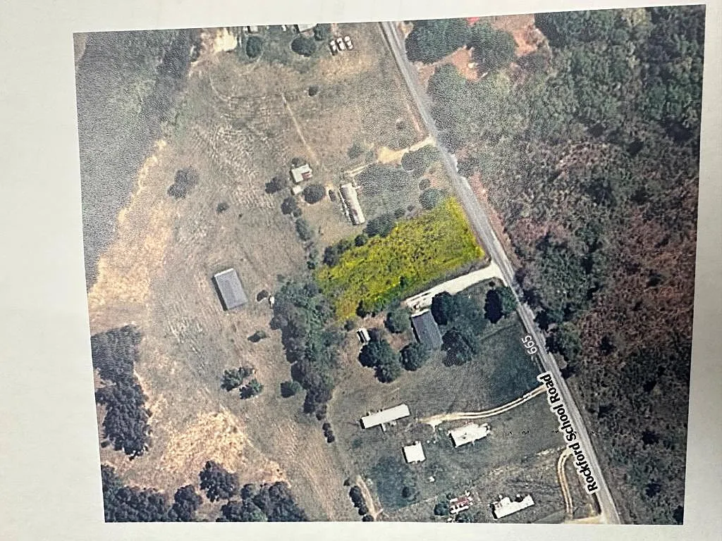 4294 Rockford School Rd photo 1