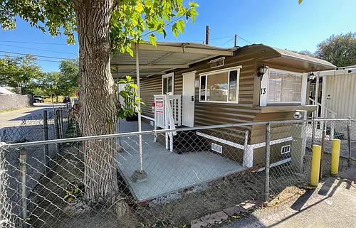 16397 D St #13 Photo 1