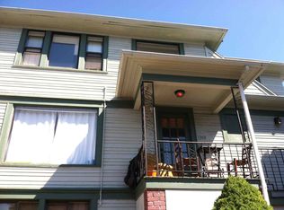 1202 42nd Ave E, Seattle, WA 98112