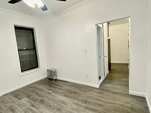 4th image of 2023 Bedford Ave APT A2